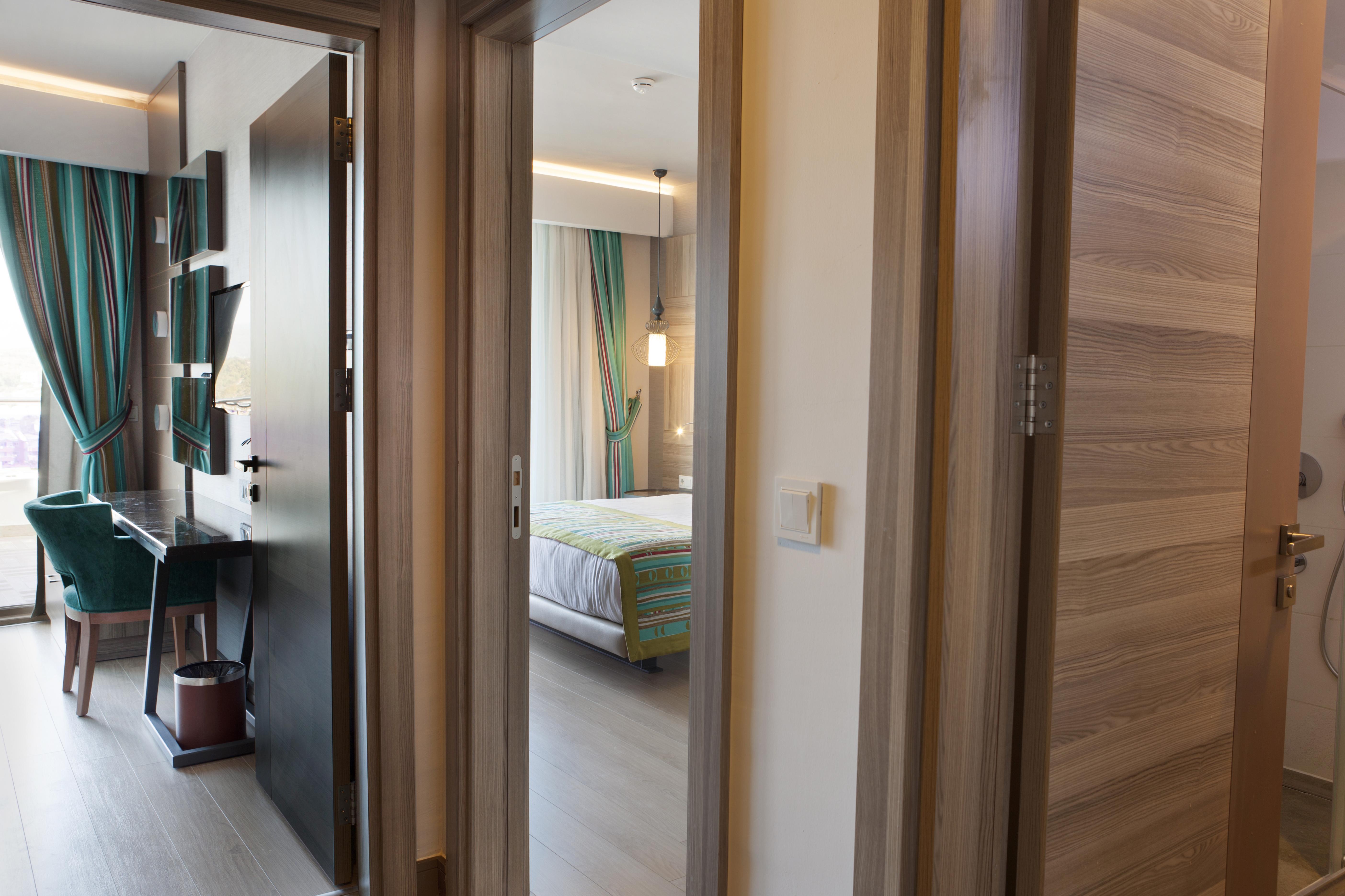 Long Beach Harmony Hotel Тюрклер Экстерьер фото