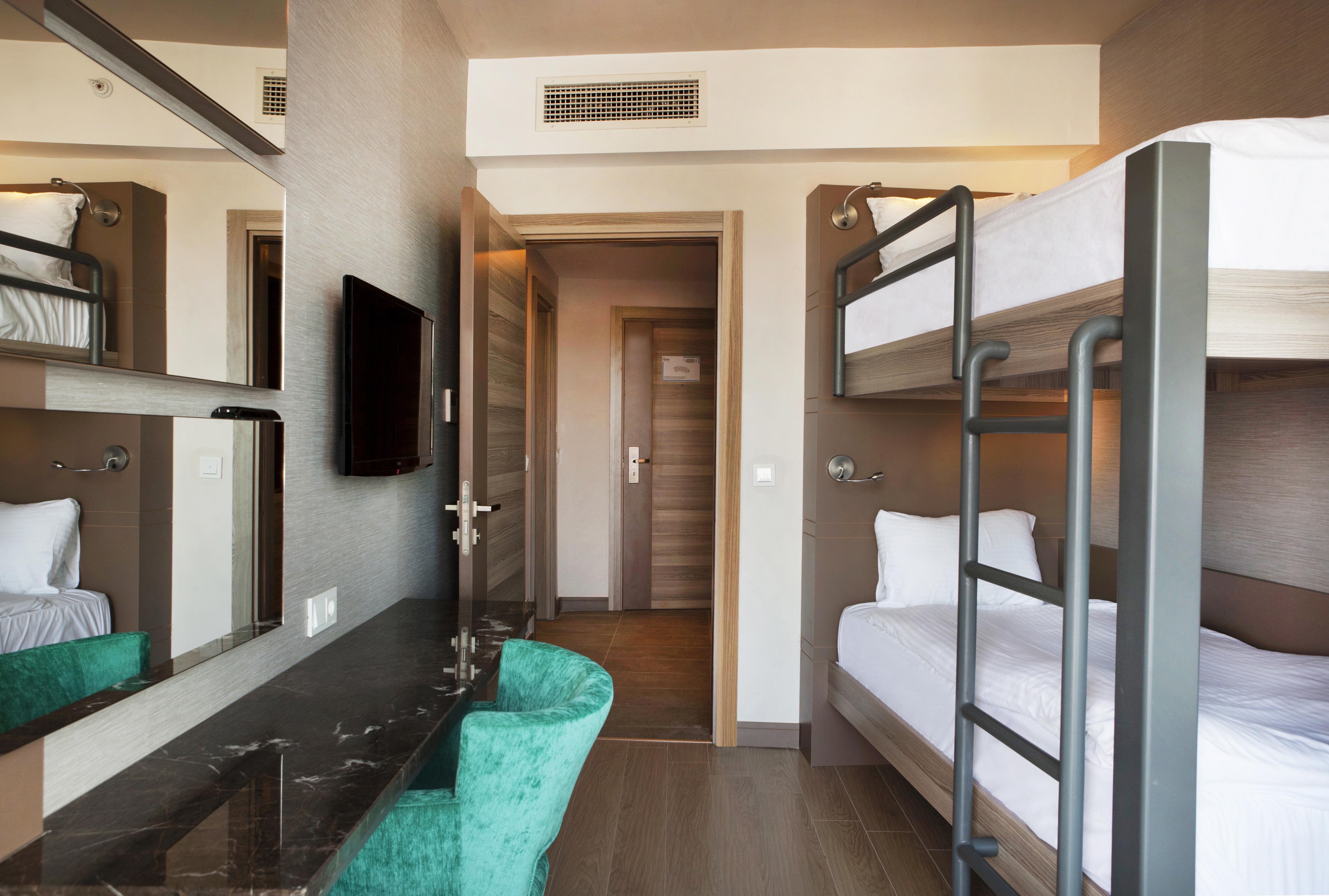 Long Beach Harmony Hotel Тюрклер Экстерьер фото